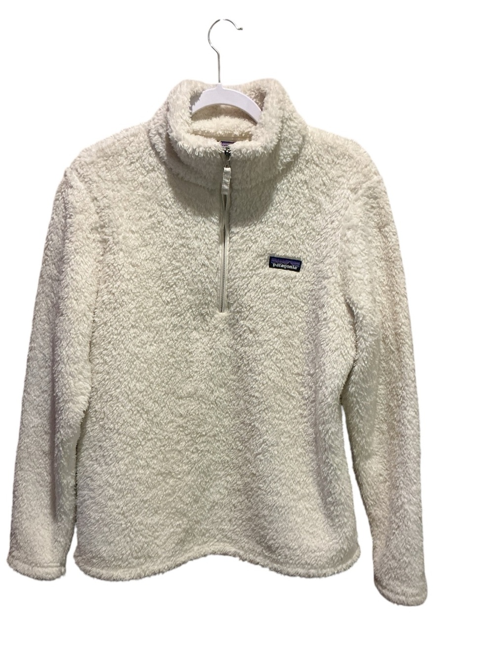 Patagonia Women’s White Fleece Quarter Zipper Pullover